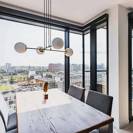 Towarowa Towers And Square Apartamento