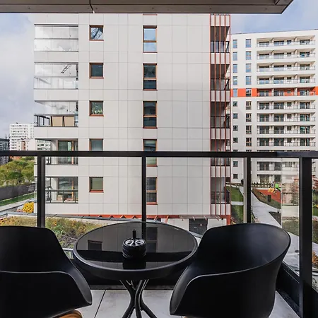 Towarowa Towers And Square Appartement *